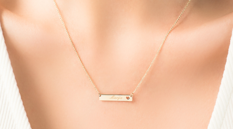 dodic gold necklace with engraved name