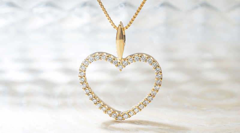 gold jewelry with diamonds yellow necklace with heart pendant