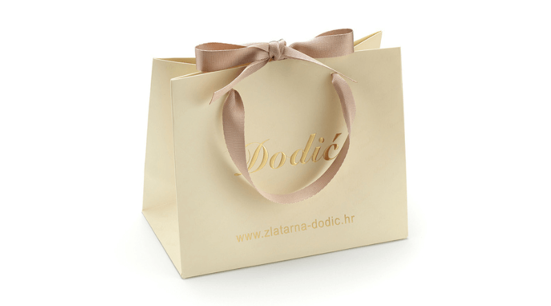 zlatarna dodic bag of gold jewelry present