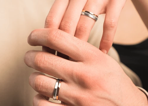 Pet razloga zbog kojih neki ljudi ne nose vjenčano prstenje