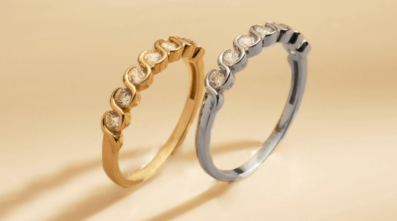 premium gold engagement rings with six zircons
