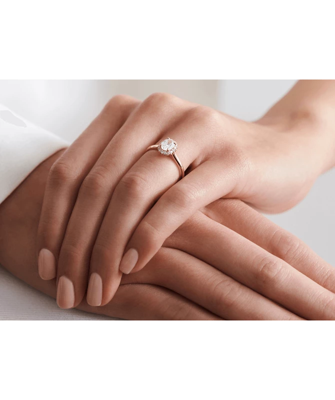 Zaručnički prsten - Na kojoj se ruci nosi - Zlatarna Dodić