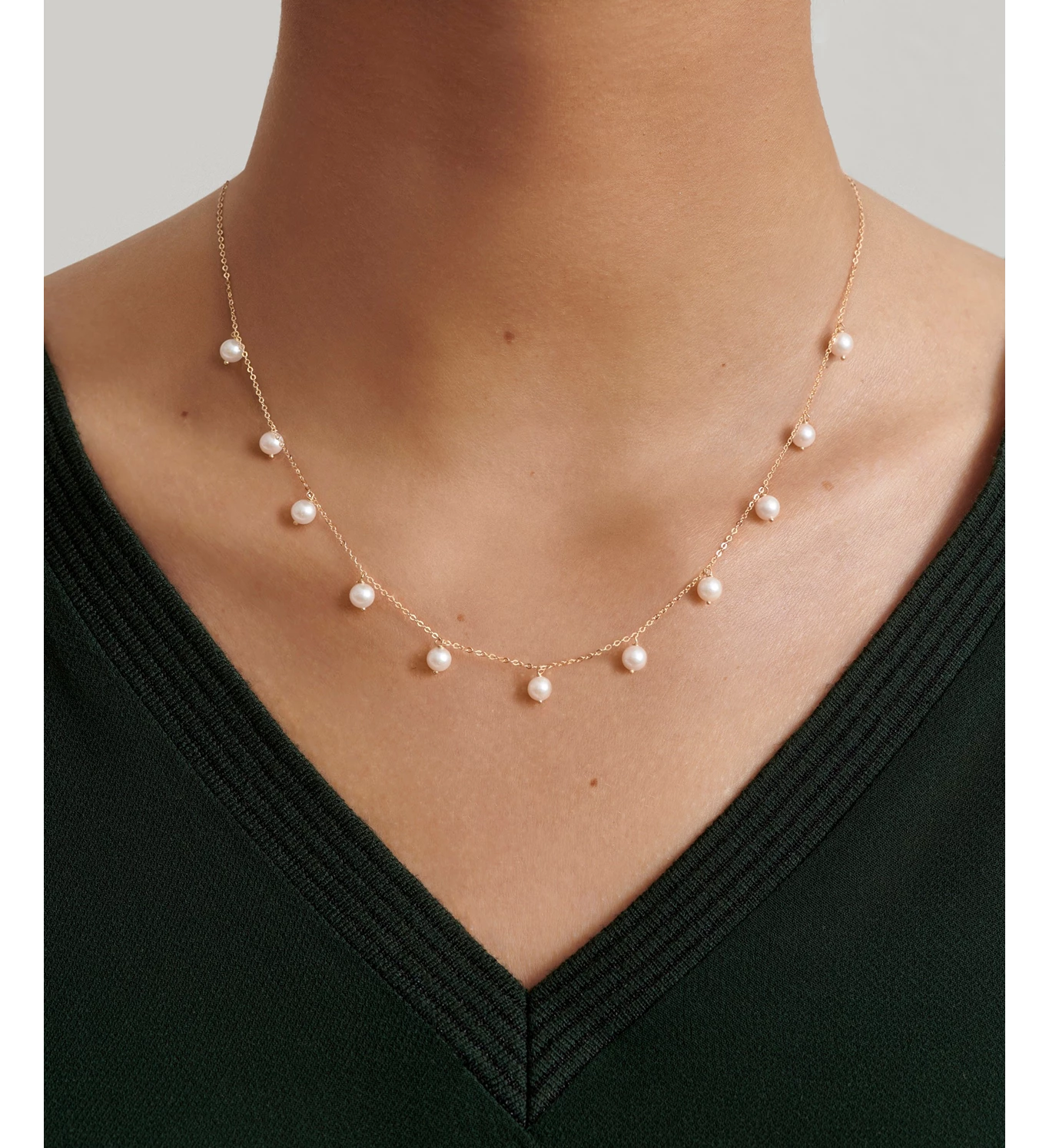 Mystic Pearls zlatna ogrlica