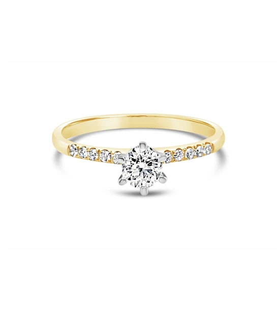Flare diamond gold ring