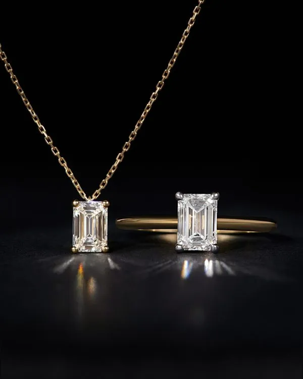 set nakita s dijamantima