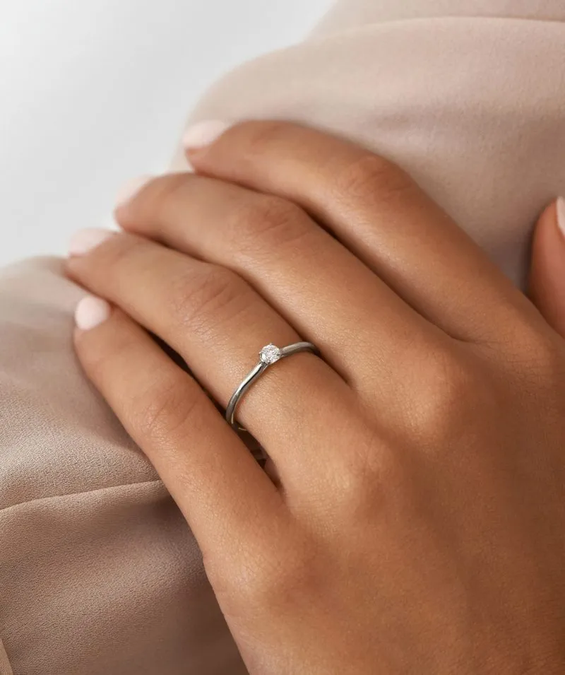 4512199_6160010002900_model_w