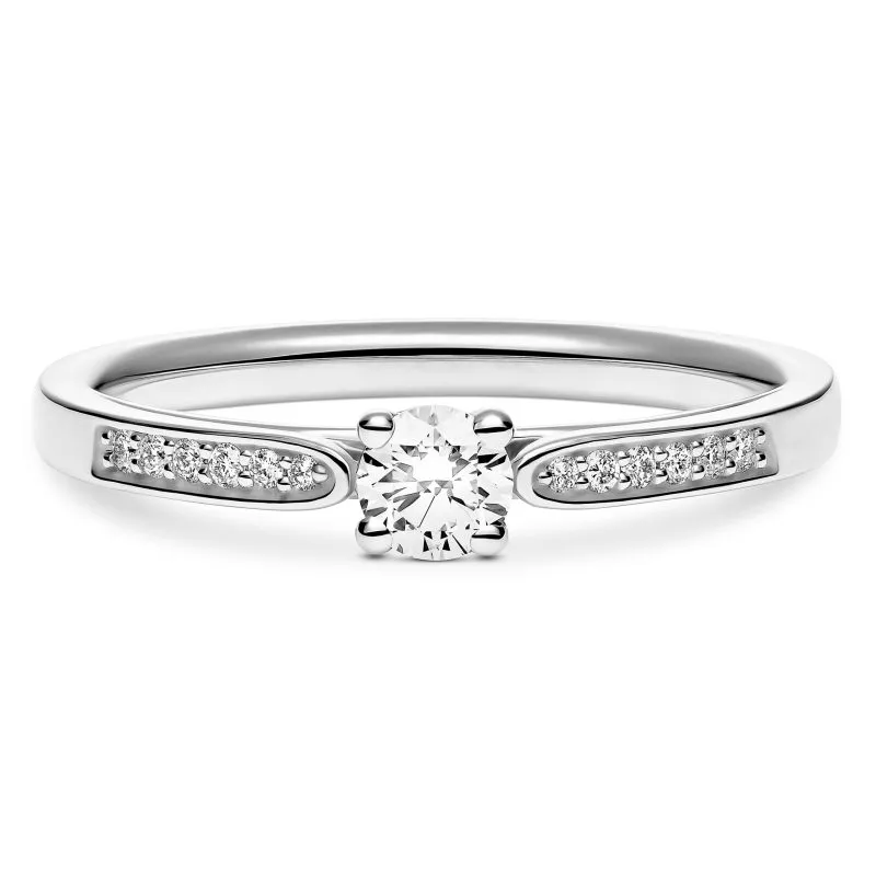 stacked-from-19-images-methodb-r8s4