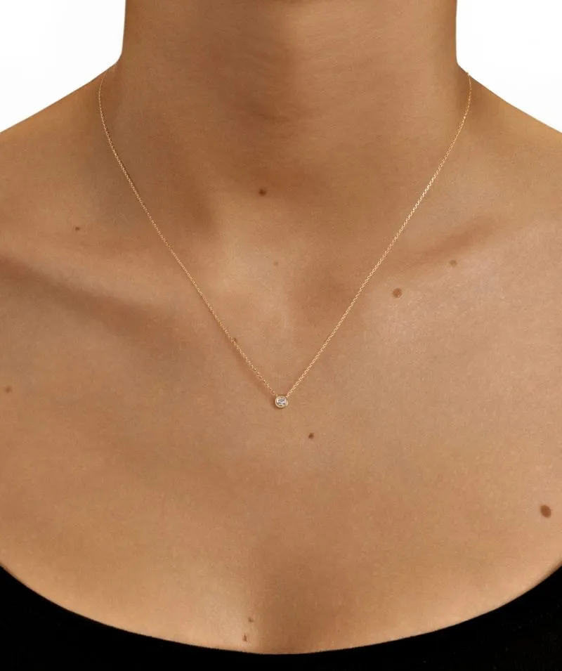 Timeless Dot zlatna ogrlica s dijamantom 0.08 - 0.12 ct